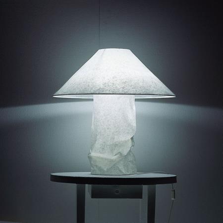 Ingo Maurer Lampampe Table