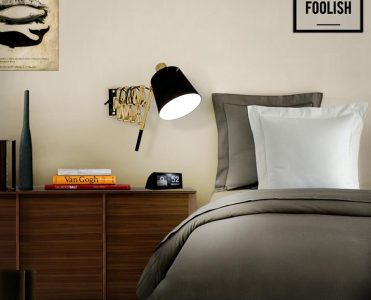 7 Contemporary lighting for your bedroom design 4 (Copy)