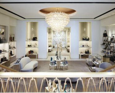 6 design projects by David Collins Studio using contemporary lighting