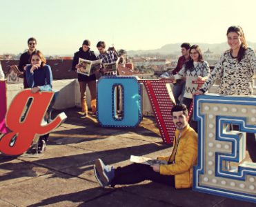 Get the Trendiest Outdoor Decor Ideas with These Graphic Lamps