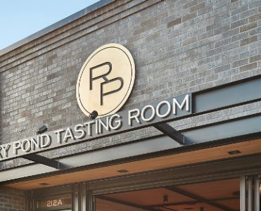 Get to know Rocky Pond Winery tasting room modern interior design !