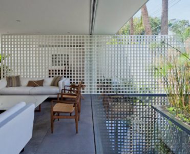 When Greenery Comes Together with Great Contemporary Lighting