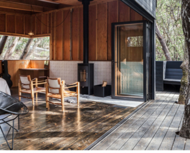 Wooden House Design With Idyllic Landscape!