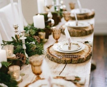 What is Hot on Pinterest: Thanksgiving Table Décor!